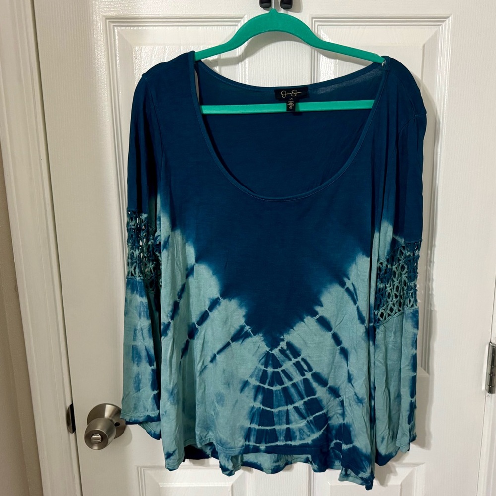 Jessica Simpson Women's Blue Tie-Dye Top, Size 1X